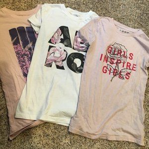 Aeropostale Womens' Pastel Tee Shirt Bundle
